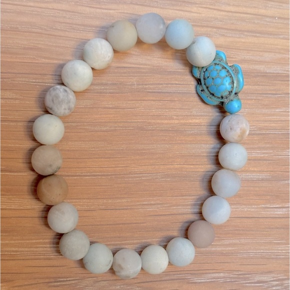 Sea Turtle Beaded Turquoise Natutal Stone Bracelet - Picture 1 of 2